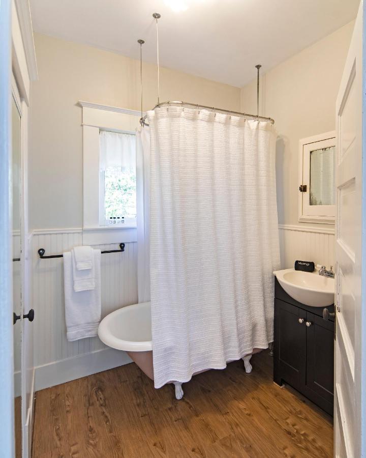Katy House Bed And Breakfast Smithville 外观 照片
