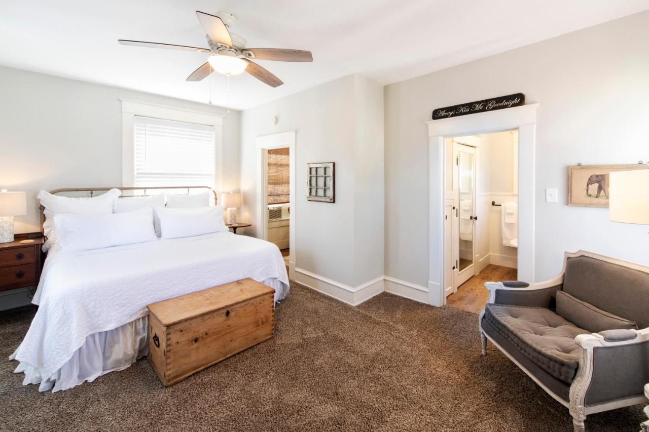 Katy House Bed And Breakfast Smithville 外观 照片